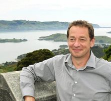 Norcombe Barker receives Michelle McCormack Award, Larnach Castle