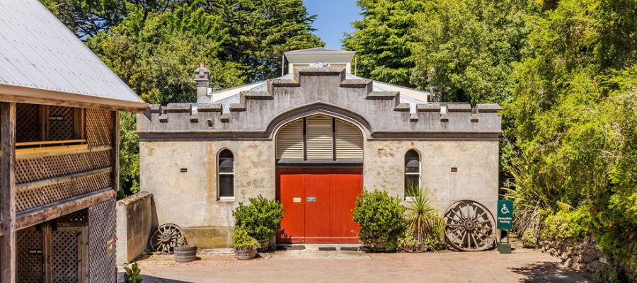 Larnach Castle