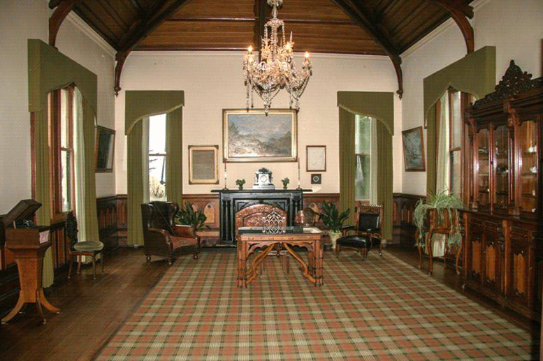 larnach-castle-music-room.gif larnach-castle-music-room.gif