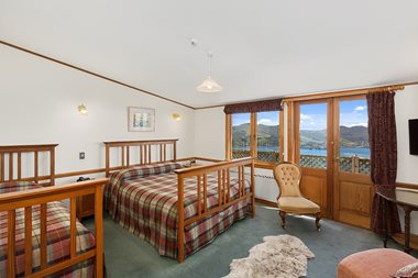 Room 19