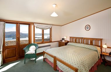 Room 18